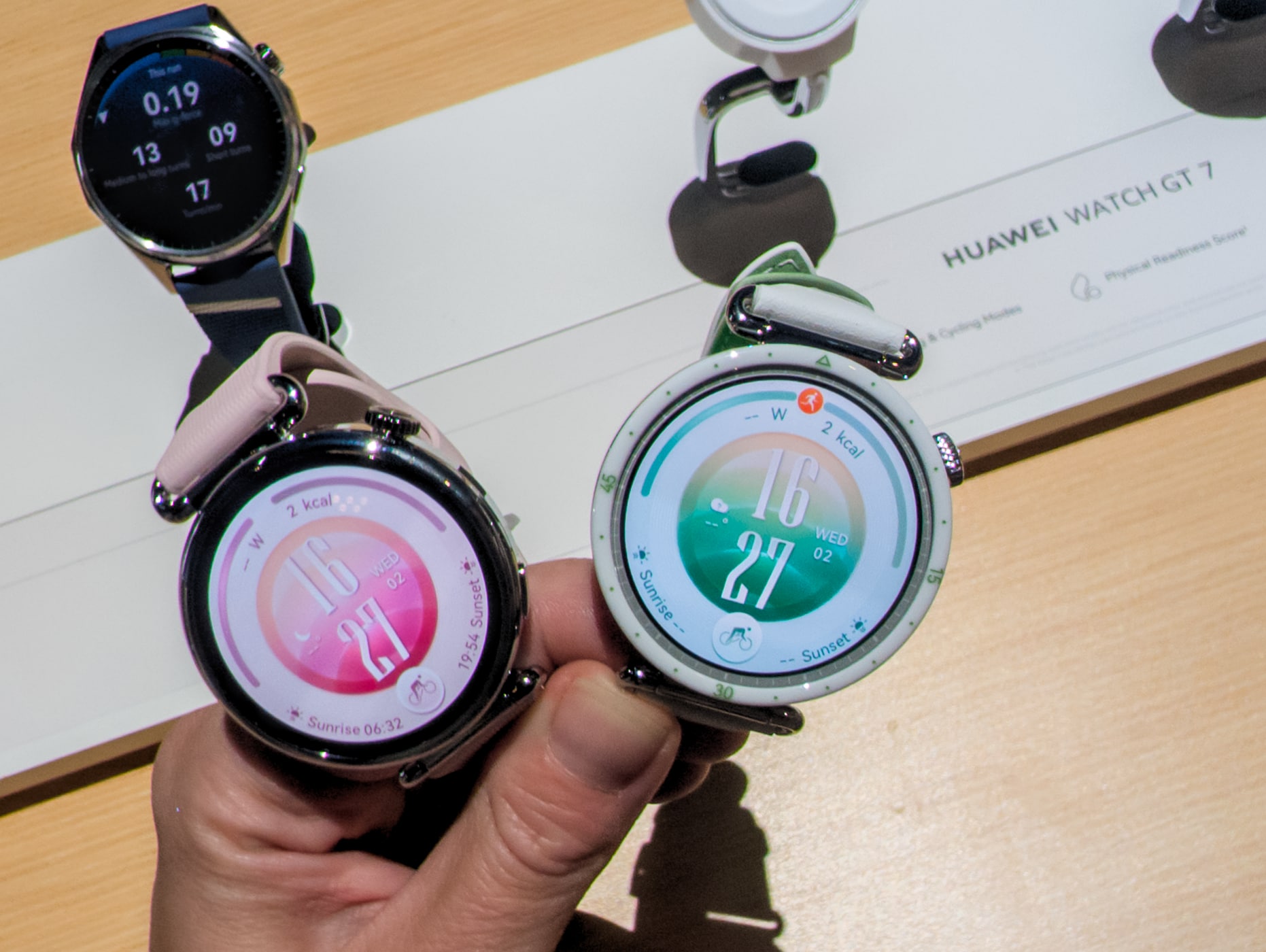 Huawei's new GT 7 and D3 smartwatches - Galaxus